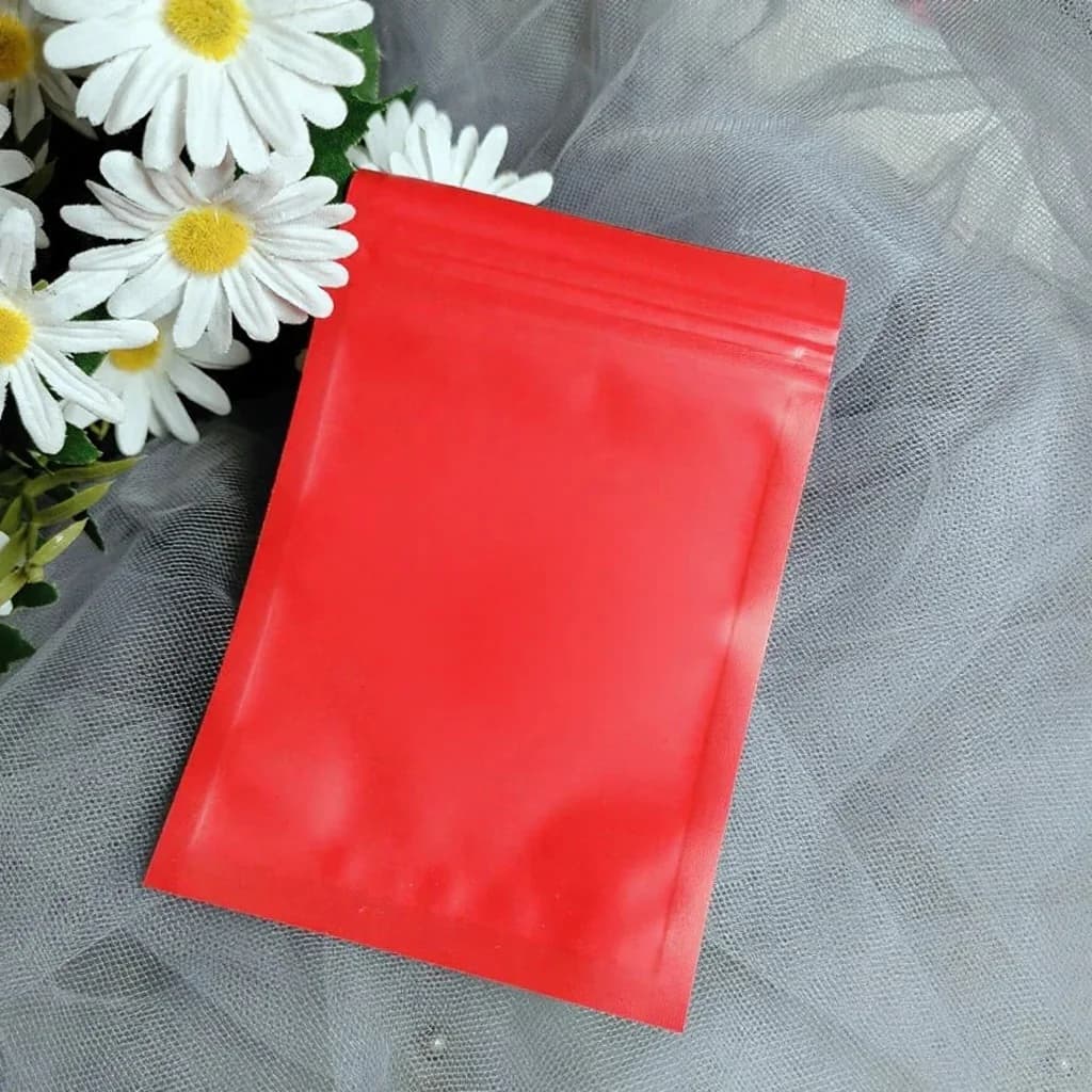 Matiniai plastikiniai užtraukiami maišeliai nagų įrankiams ir prisegamiems nagams